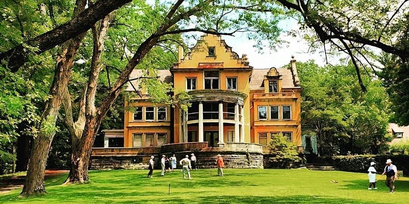 Holland Hall