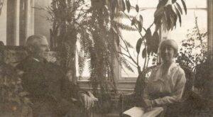 John and Katherine Reynolds at their home